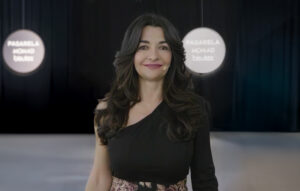 Sonia Boost, experta en inteligencia artificial, Growth Marketing y GEO, ayudando a empresas a crecer mediante estrategia, automatización y posicionamiento digital